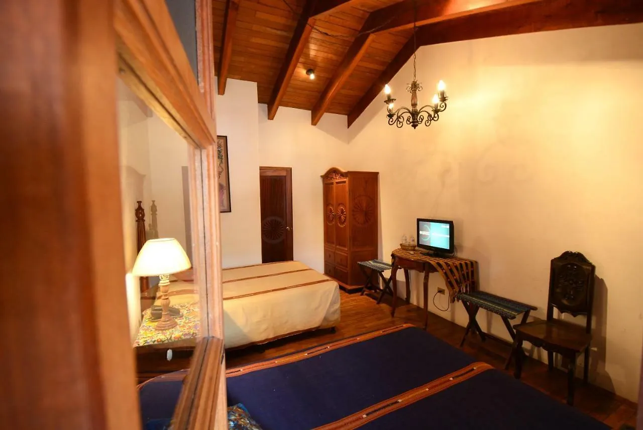 Hotel Candelaria アンティグア・グアテマラ 4*,